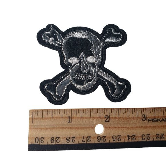 Skull Crossbones Iron or Sew On Patch Embroidered Rock  Jean Jacket Vest Bike - Picture 2 of 3